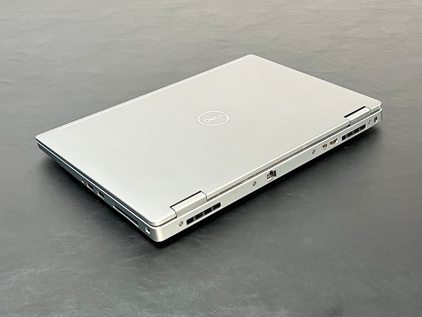 dell__7540_vo_nhom_saolaptop info