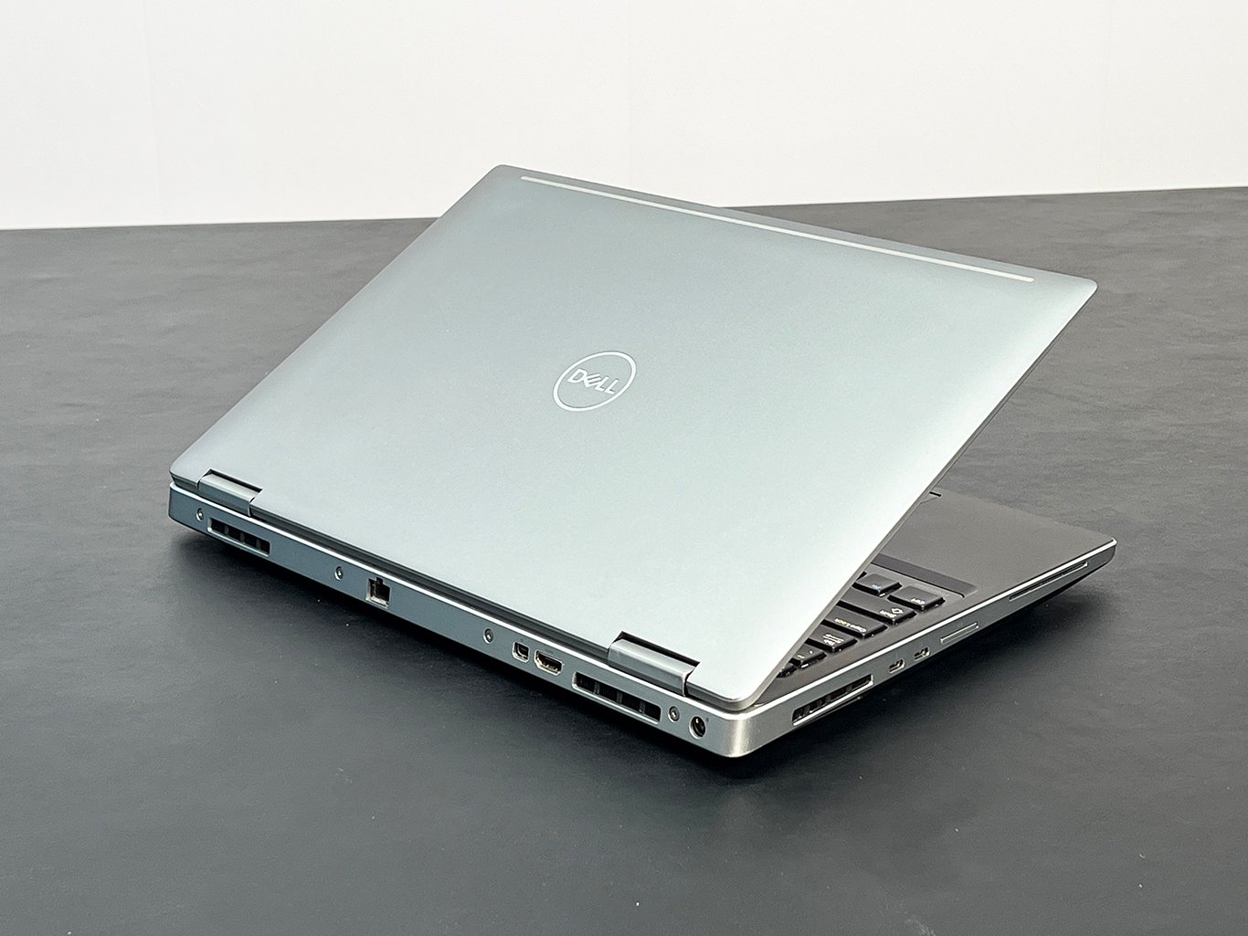 dell__7540_vo_nhom_saolaptop
