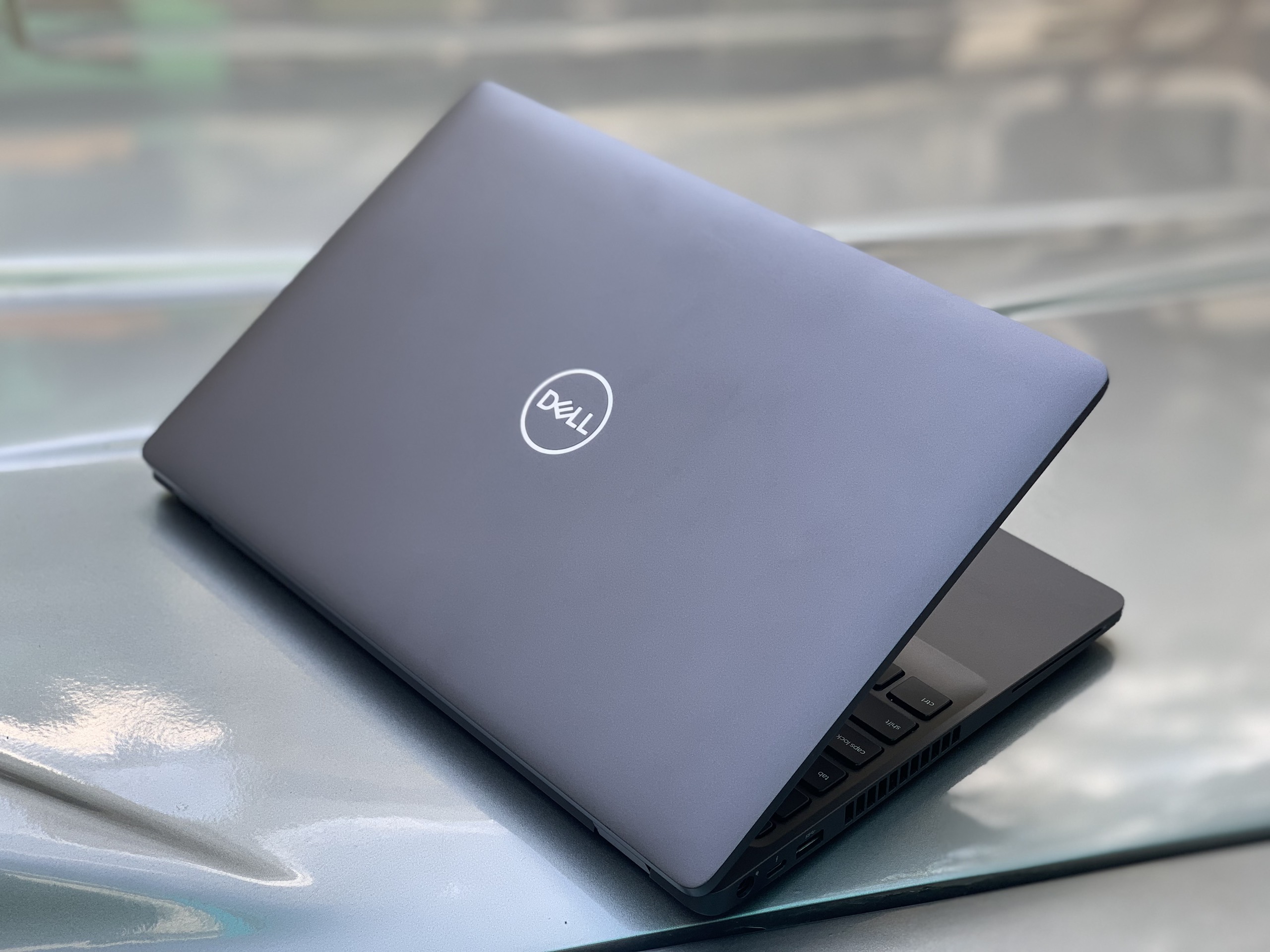 Dell Latitude 3520 i5 1135G7 Ram 8gb Ssd 256Gb Lcd 15.6" Phím Số