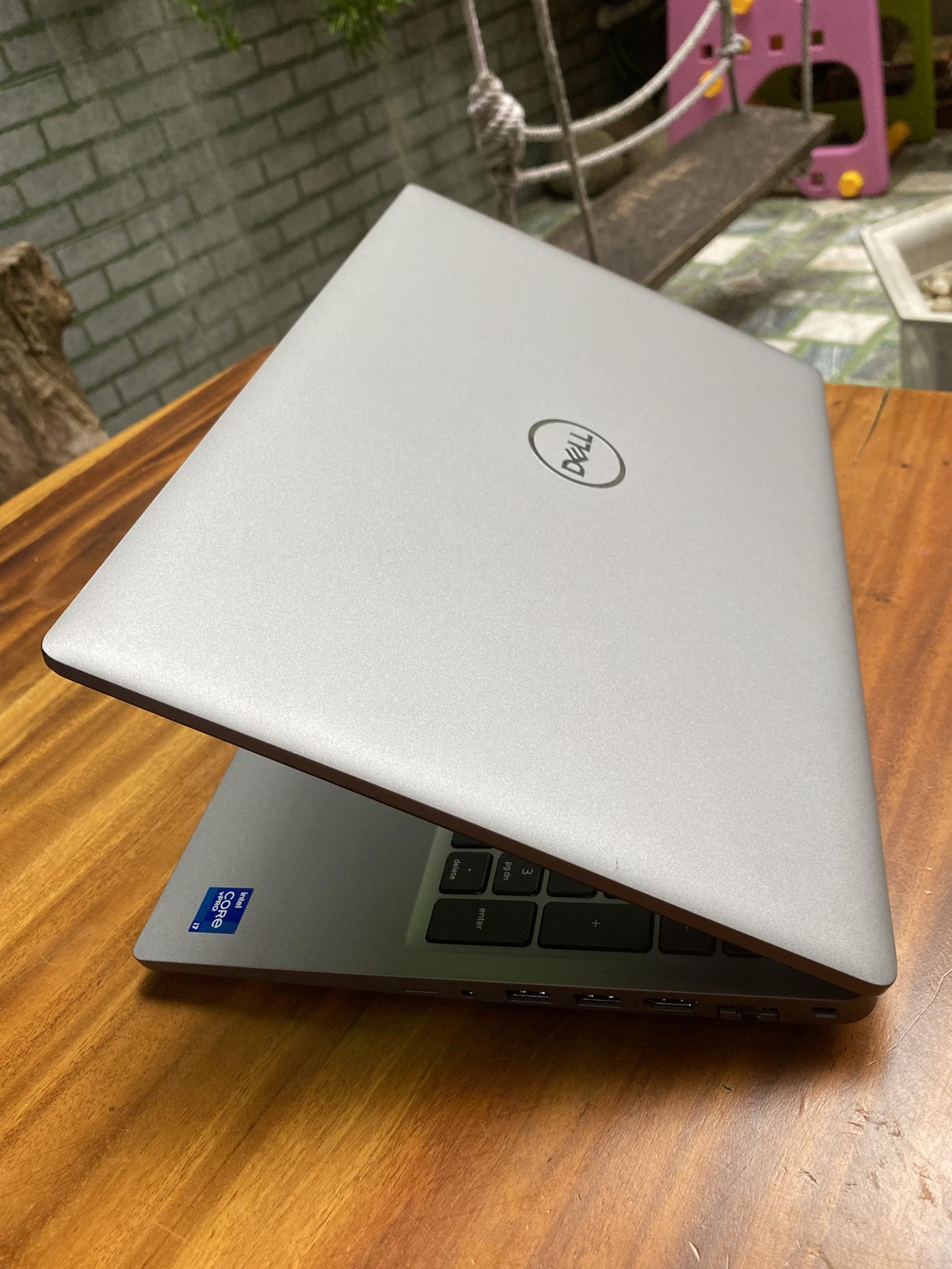 dell-precision-5520-i7-20218